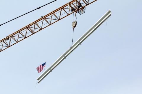 Raising the beam high in the sky, a closer view